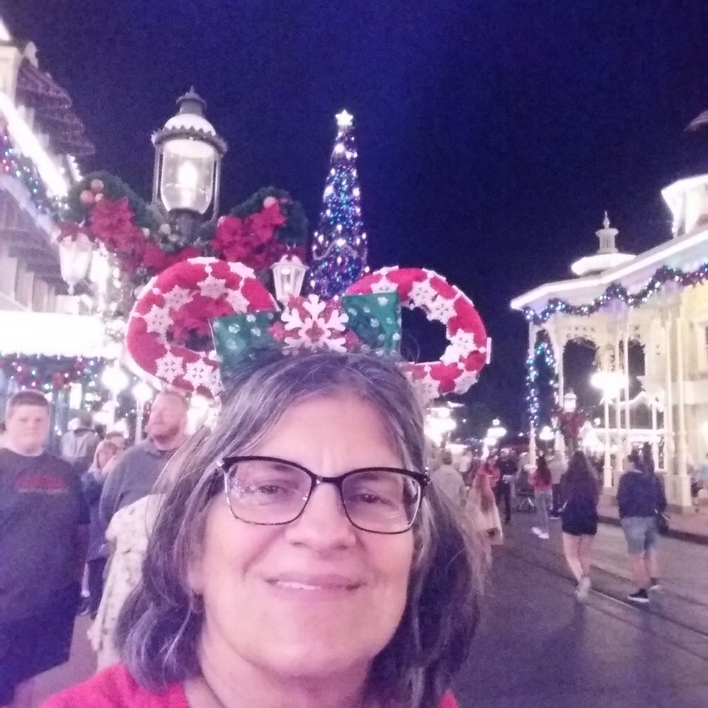 Meet your Posher, Marie